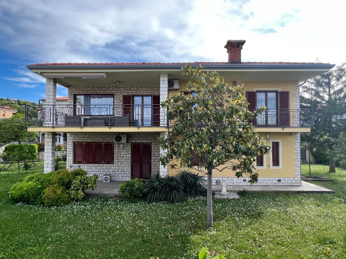 Magnolia Apartments Izola Eksteriør billede