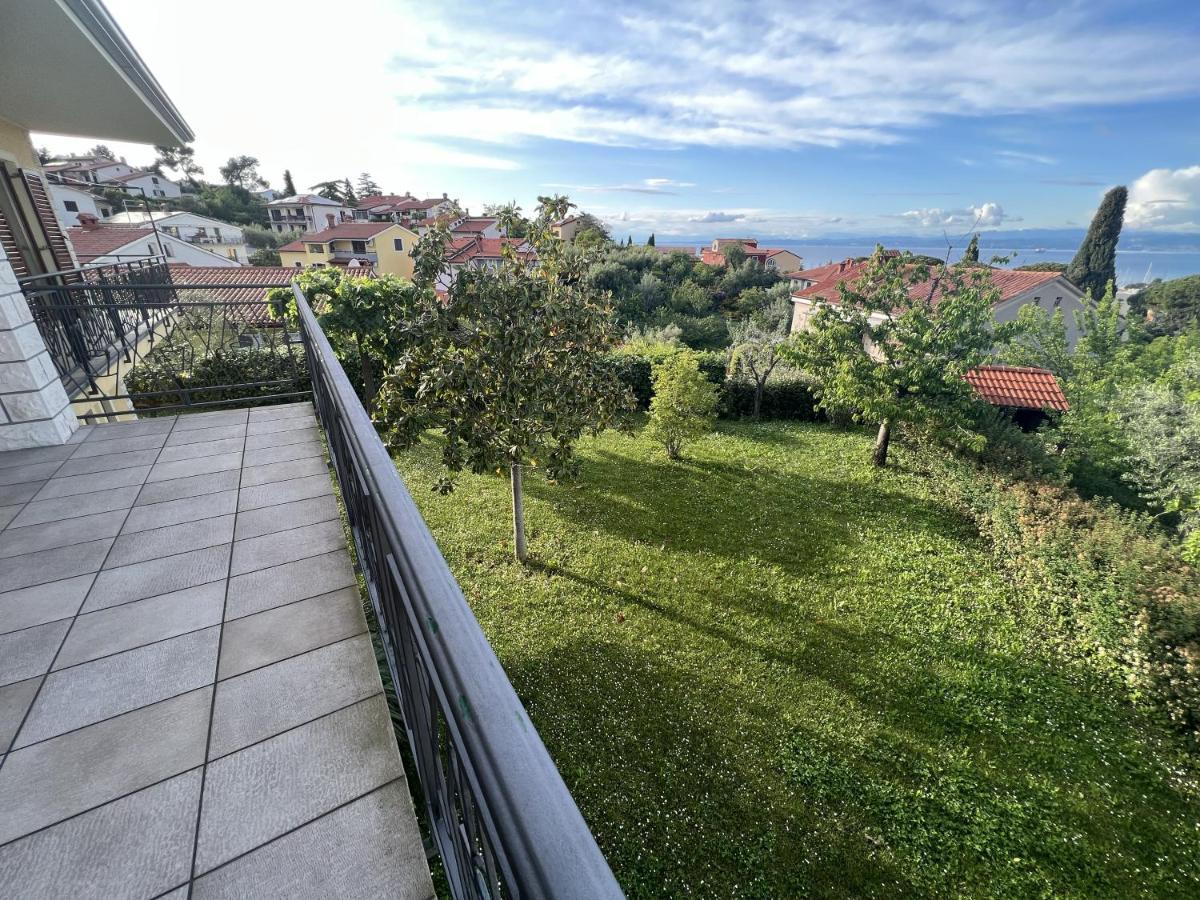 Magnolia Apartments Izola Eksteriør billede