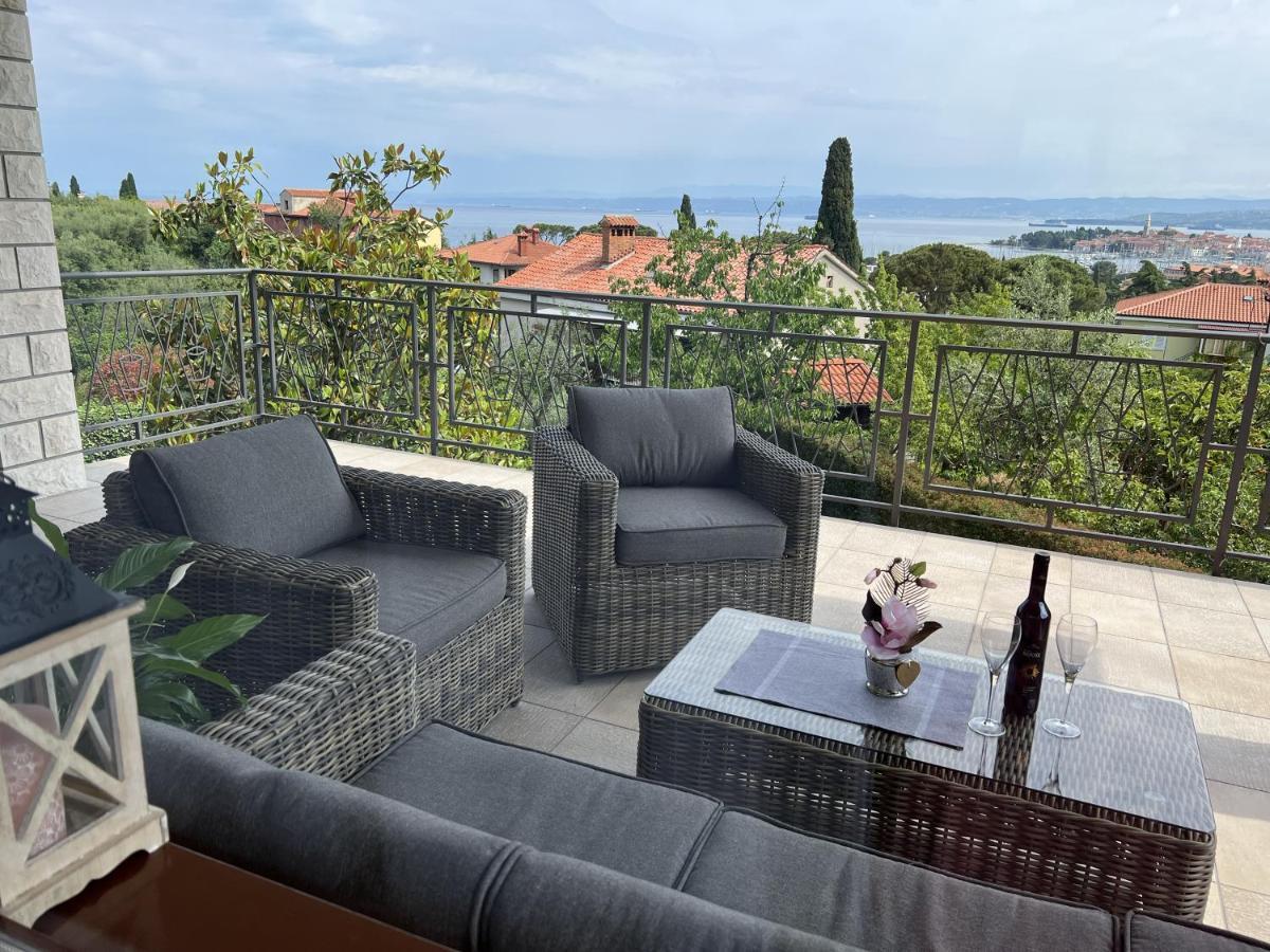Magnolia Apartments Izola Eksteriør billede